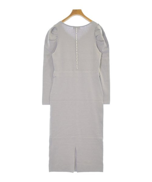 PROPORTION BODY DRESSING ชุดเดรส