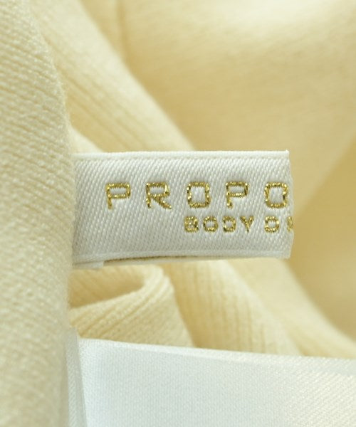 PROPORTION BODY DRESSING เสื้อกันหนาว