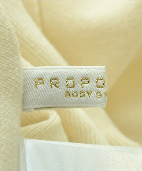 PROPORTION BODY DRESSING เสื้อกันหนาว