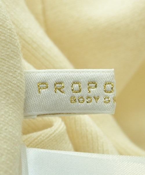 PROPORTION BODY DRESSING เสื้อกันหนาว
