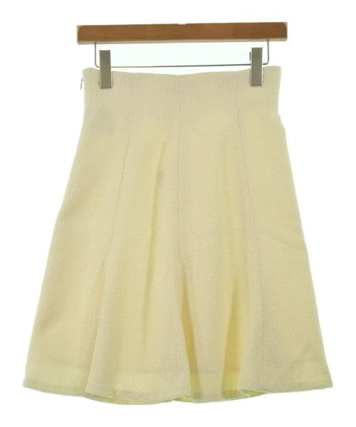 PROPORTION BODY DRESSING กระโปรงสั้น
