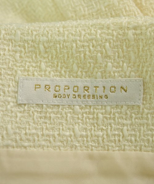 PROPORTION BODY DRESSING กระโปรงสั้น