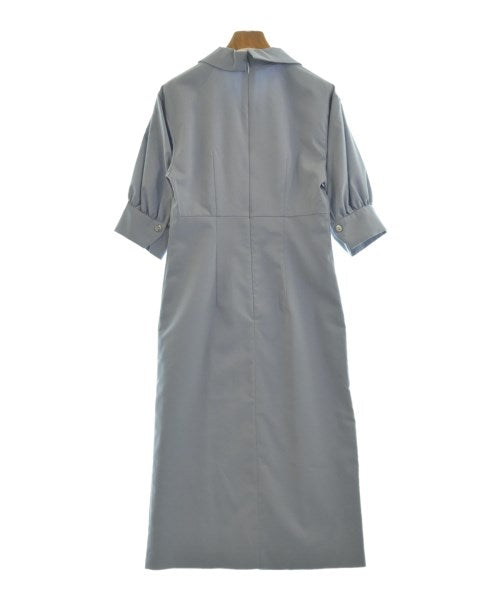 PROPORTION BODY DRESSING เดรสที่เป็นเสื้อเชิ้ตตัวยาว