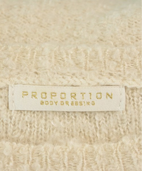 PROPORTION BODY DRESSING เสื้อกันหนาว