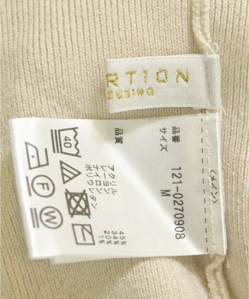 PROPORTION BODY DRESSING เสื้อกันหนาว