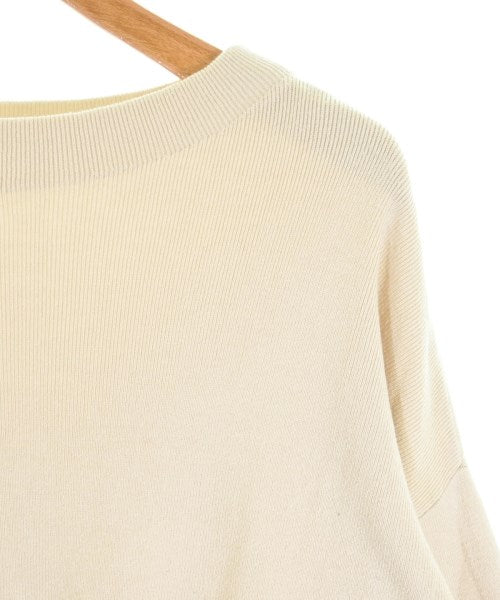 PROPORTION BODY DRESSING เสื้อกันหนาว