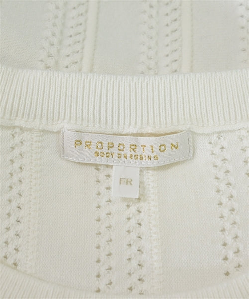 PROPORTION BODY DRESSING เสื้อกันหนาว