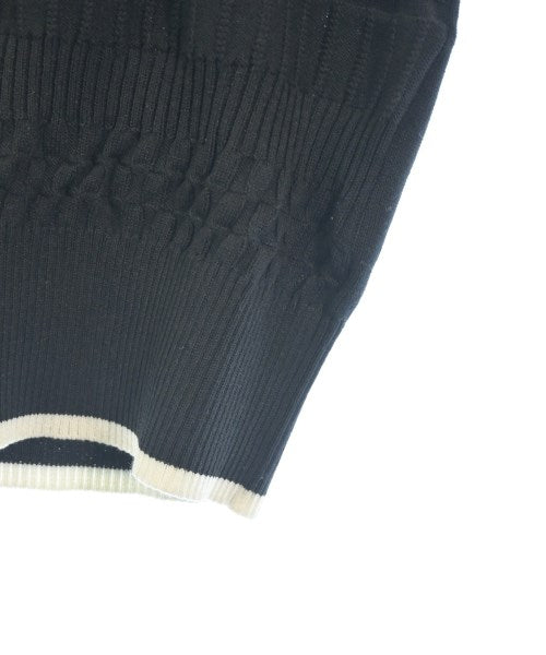 PROPORTION BODY DRESSING เสื้อกันหนาว