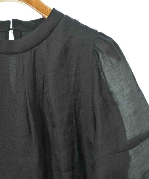 PROPORTION BODY DRESSING เสื้อสตรี