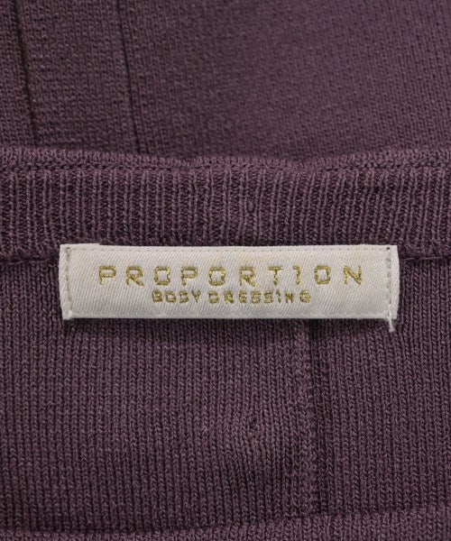 PROPORTION BODY DRESSING เสื้อกันหนาว