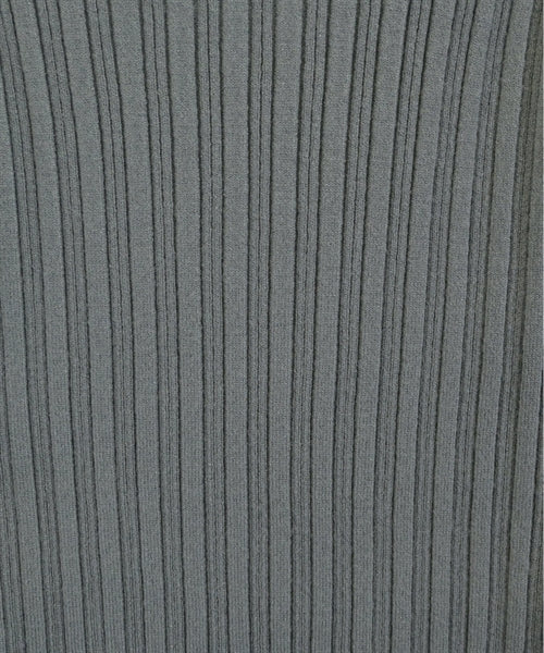 PROPORTION BODY DRESSING เสื้อกันหนาว