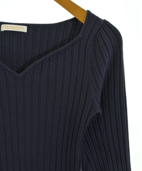 PROPORTION BODY DRESSING เสื้อกันหนาว