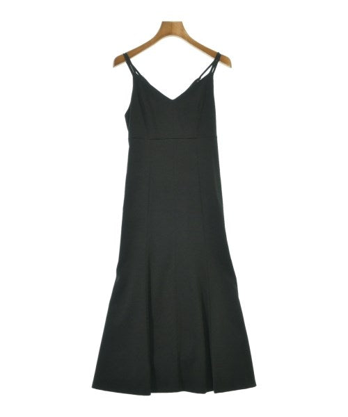 PROPORTION BODY DRESSING ชุดเดรส