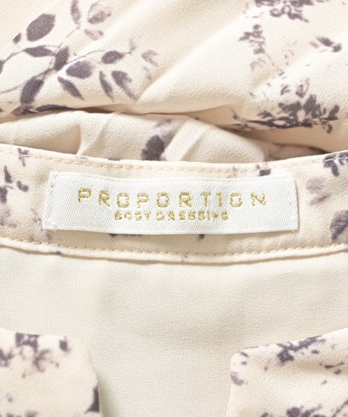 PROPORTION BODY DRESSING ชุดเดรส