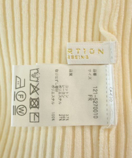 PROPORTION BODY DRESSING เสื้อกันหนาว