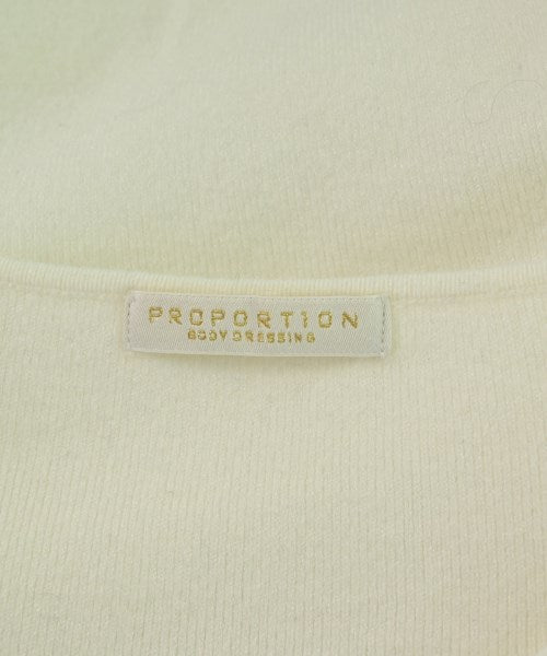 PROPORTION BODY DRESSING เสื้อกันหนาว