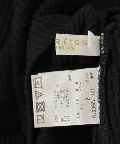 PROPORTION BODY DRESSING เสื้อยืด/เสื้อท็อปส์