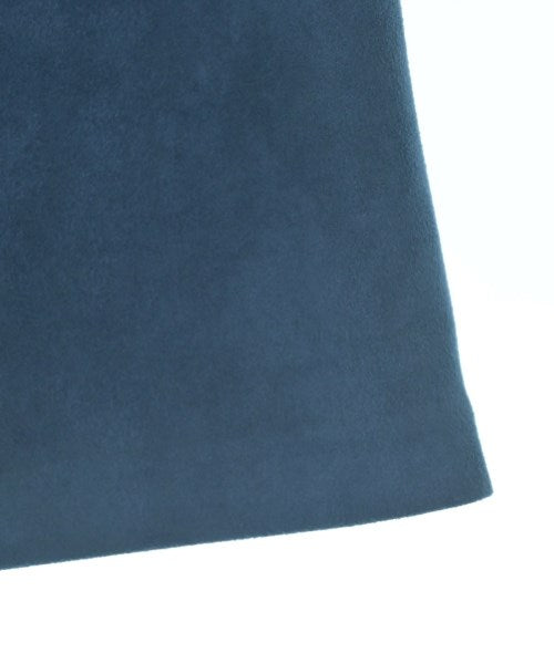 PROPORTION BODY DRESSING กระโปรงยาวถึงเข่า
