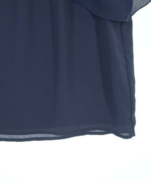 PROPORTION BODY DRESSING เสื้อสตรี