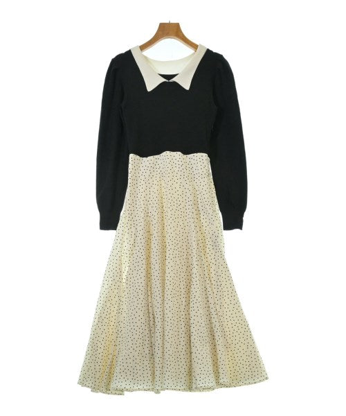 PROPORTION BODY DRESSING ชุดเดรส