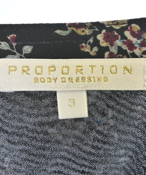 PROPORTION BODY DRESSING ชุดเดรส