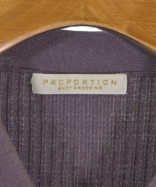 PROPORTION BODY DRESSING เสื้อกันหนาว