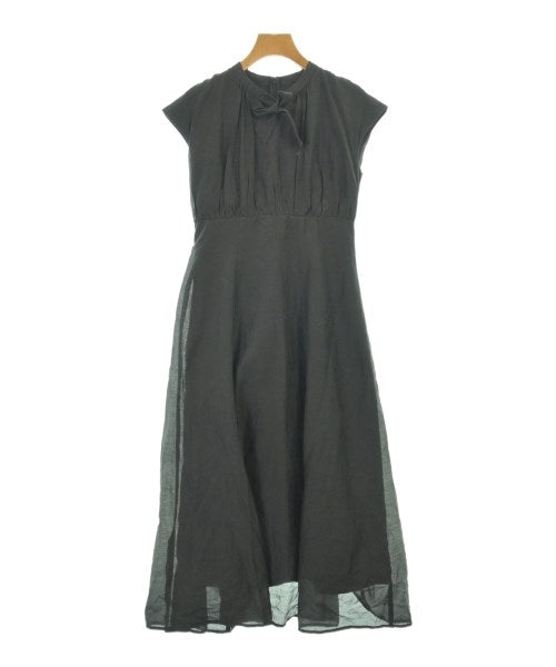 PROPORTION BODY DRESSING ชุดเดรส