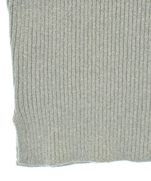 PROPORTION BODY DRESSING เสื้อกันหนาว