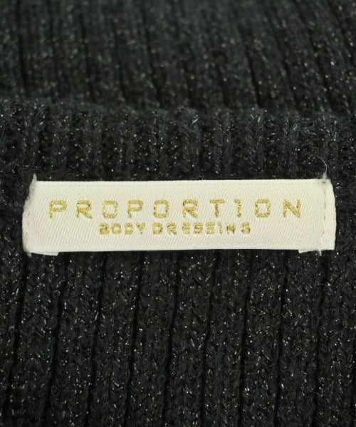 PROPORTION BODY DRESSING เสื้อกันหนาว
