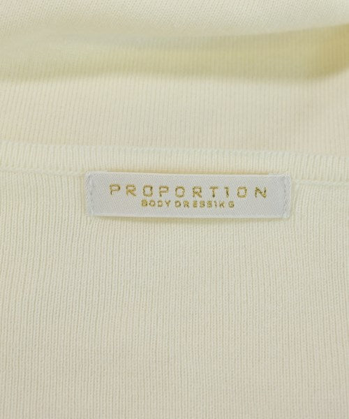 PROPORTION BODY DRESSING เสื้อกันหนาว
