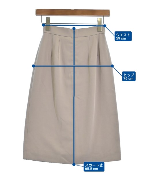 PROPORTION BODY DRESSING กระโปรงยาวถึงเข่า