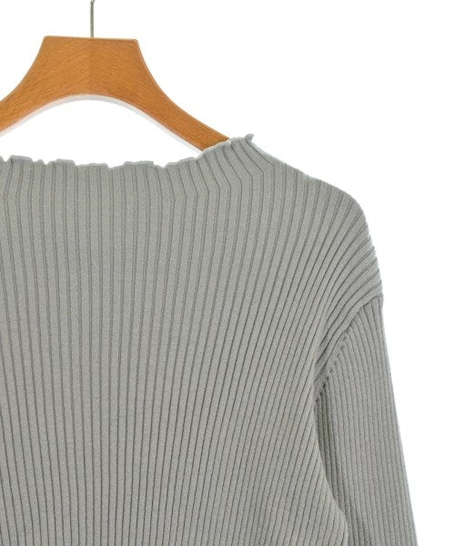 PROPORTION BODY DRESSING เสื้อกันหนาว