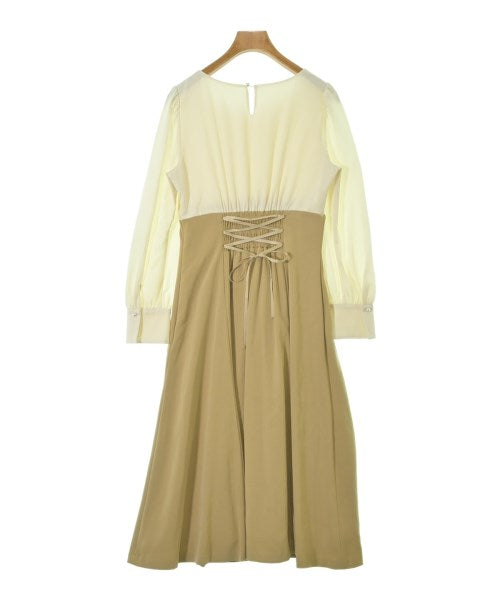 PROPORTION BODY DRESSING ชุดเดรส