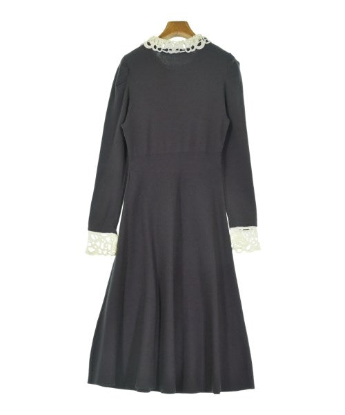 PROPORTION BODY DRESSING ชุดเดรส