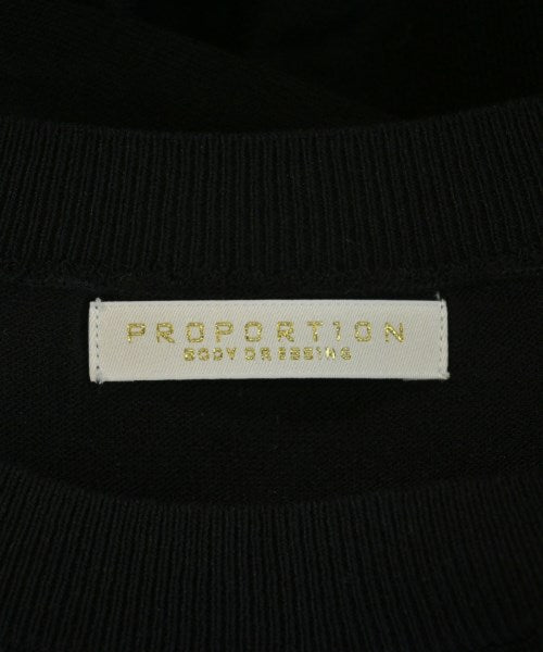 PROPORTION BODY DRESSING เสื้อกันหนาว