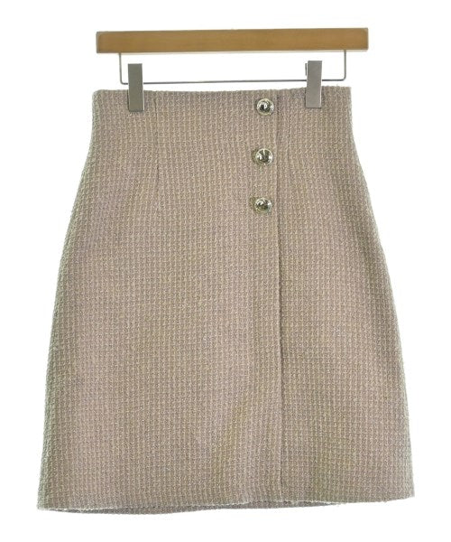PROPORTION BODY DRESSING กระโปรงยาวถึงเข่า