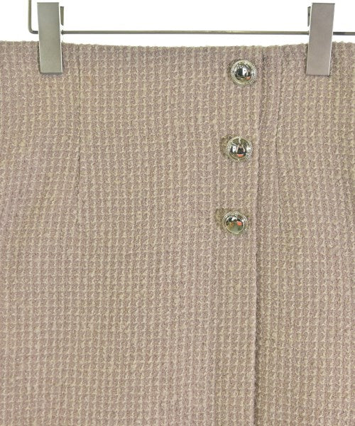 PROPORTION BODY DRESSING กระโปรงยาวถึงเข่า