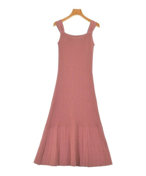 PROPORTION BODY DRESSING ชุดเดรส