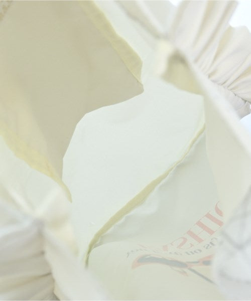 PROPORTION BODY DRESSING กระเป๋าถือขนาดใหญ่