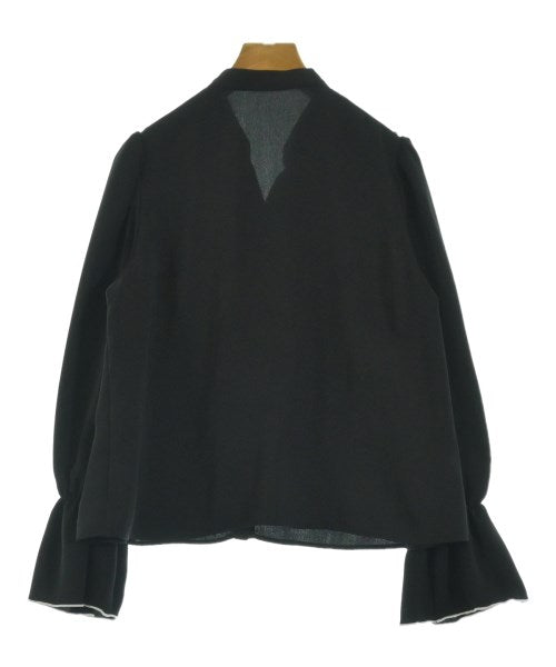 PROPORTION BODY DRESSING เสื้อสตรี