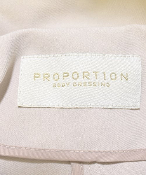 PROPORTION BODY DRESSING เสื้อกันฝน
