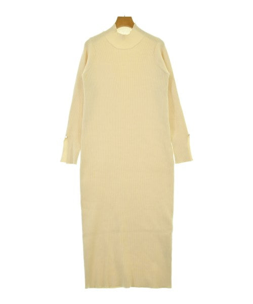PROPORTION BODY DRESSING ชุดเดรส