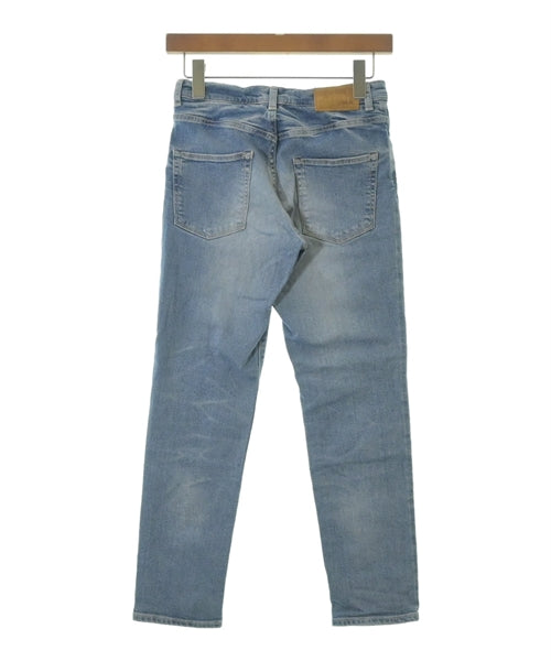 D.M.G ยีนส์