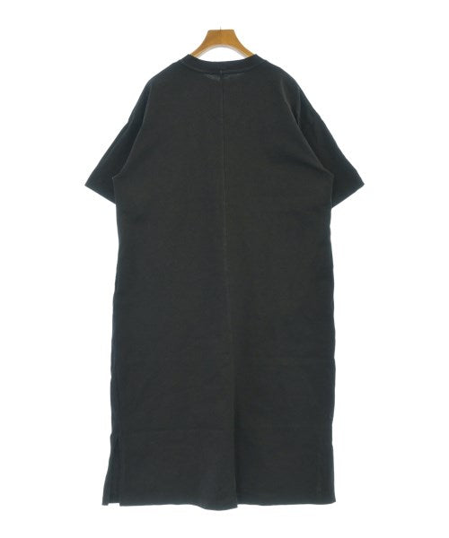 D.M.G ชุดเดรส