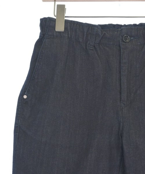 D.M.G ยีนส์