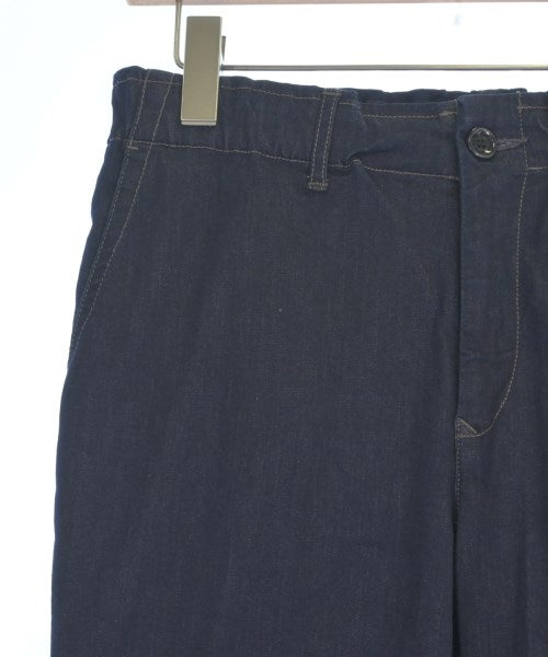 D.M.G ยีนส์