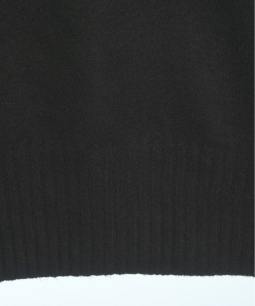 JEANASIS เสื้อกันหนาว