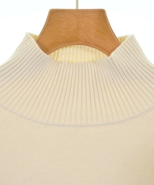 JEANASIS เสื้อกันหนาว