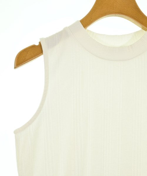 JEANASIS เสื้อกันหนาว