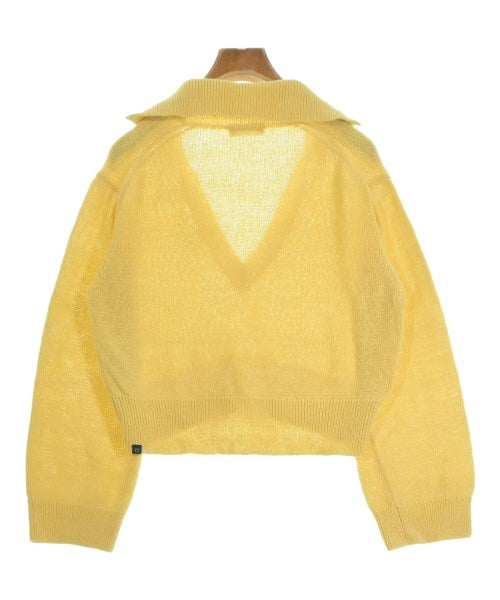 YANUK เสื้อกันหนาว